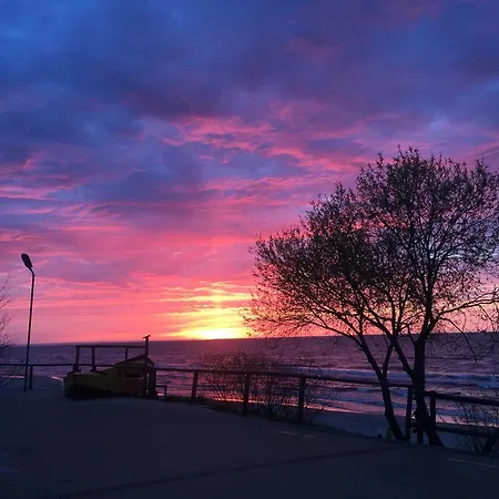 Aquarium - Komfortowe Nad Samym Morzem Lägenhet